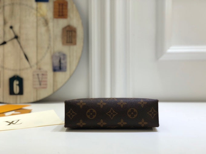 LOV2 Bags - Luxurious Bags  1917